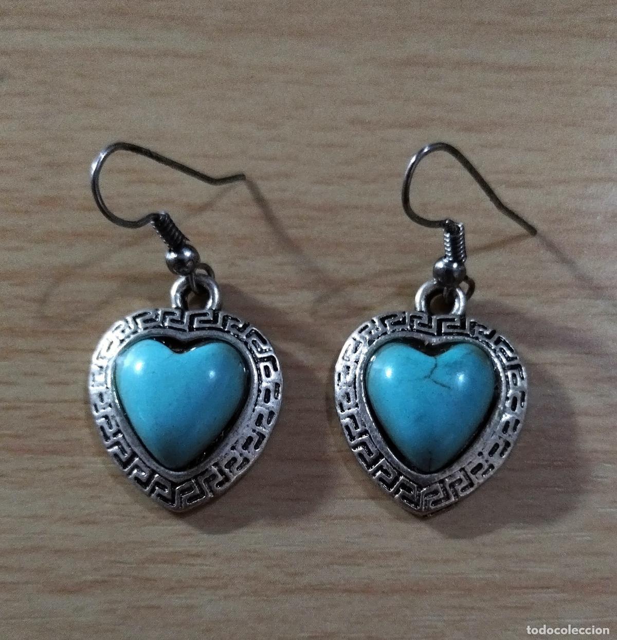 Joyeria: Pendientes plateados con piedra azul, forma coraz&oacute;n. - Foto 3