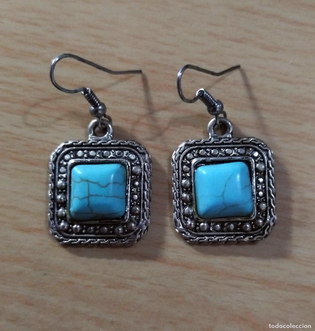 Joyeria: Pendientes plateados con piedra azul. - Foto 2