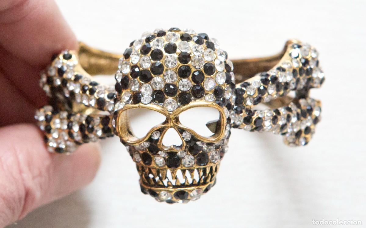 Joyeria: Pulsera de mujer en forma de calavera. - Foto 2