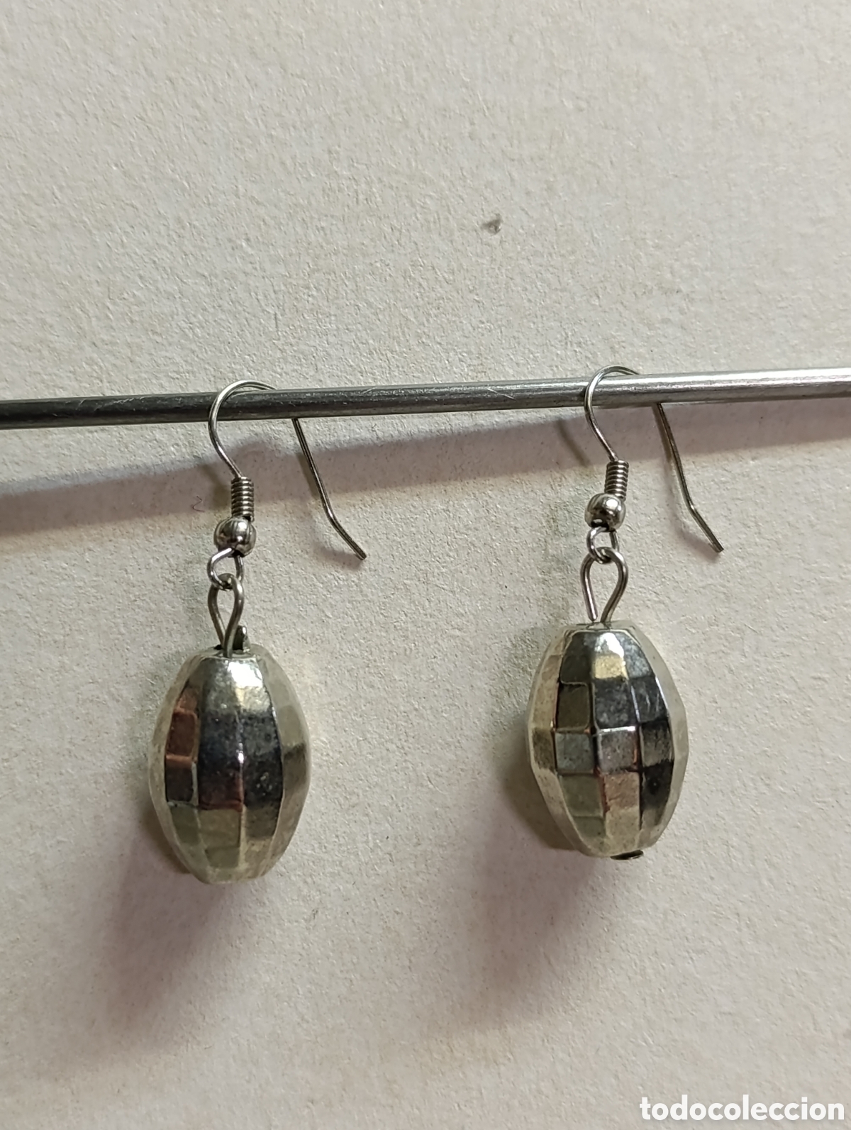 Joyeria: PENDIENTES DE METAL PLATEADO. COLGANTES. - Foto 4