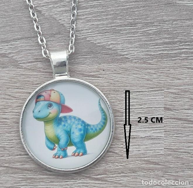 Joyeria: Collar Necklace con cabuch&oacute;n de Dinosaurio Azul con Gorra - Foto 1