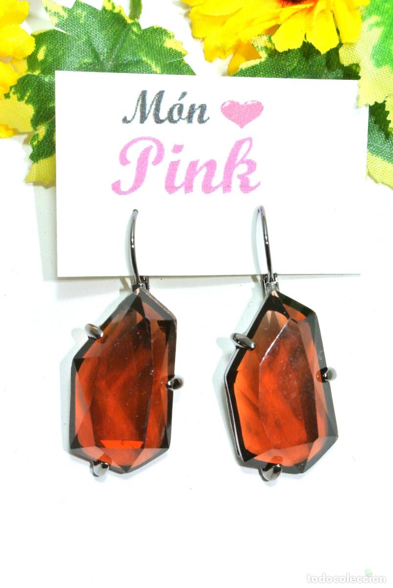 Joyeria: Pendientes color marr&oacute;n, A&ntilde;o 2000, Nuevos - Foto 1