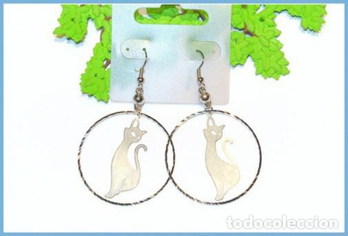 Joyeria: Pendientes color plata con gato, A&ntilde;o 2000, Nuevos - Foto 1