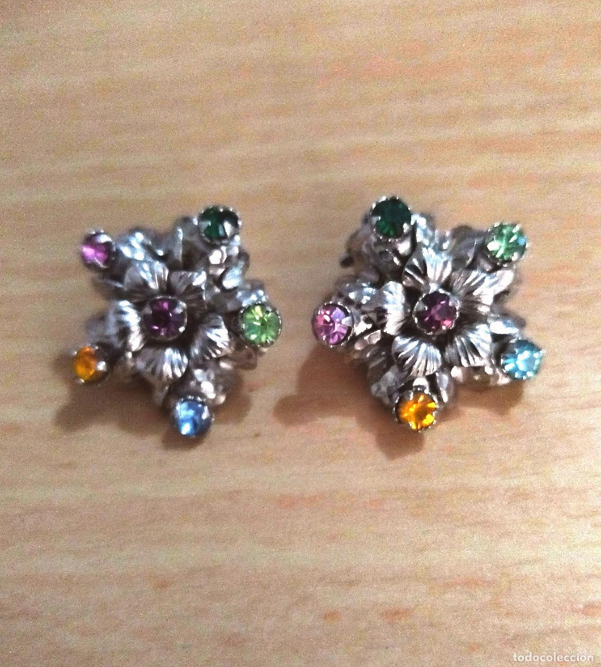 Joyeria: Pendientes plateados forma flor, cierre de clip. - Foto 5