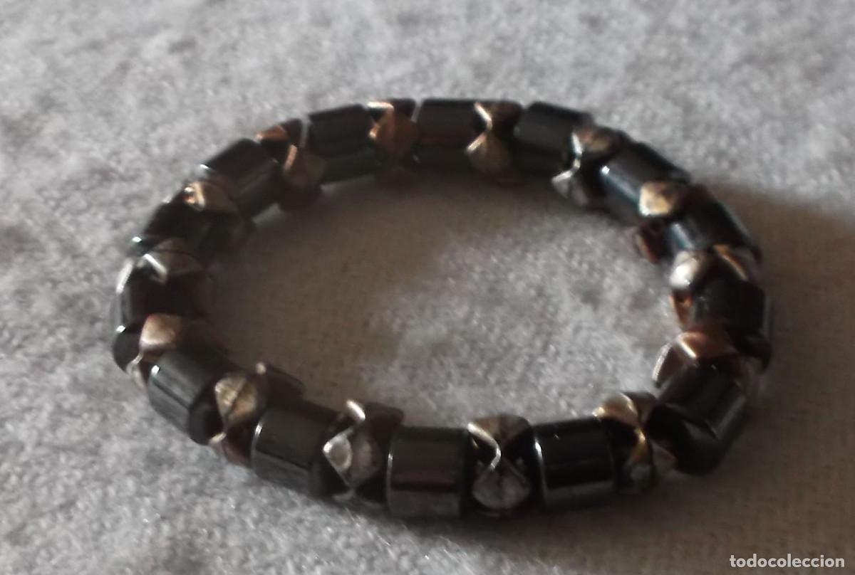 Joyeria: pulsera piedras artificiales en negro con dorado regulable - Foto 1