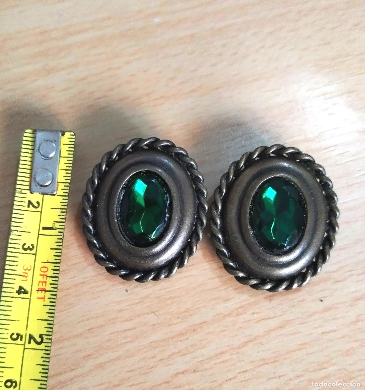 Joyeria: Pendientes con cristal verde, cierre de clip. - Foto 2