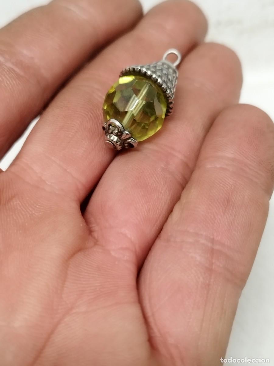 Joyeria: Colgante de bisuter&iacute;a. - Foto 3