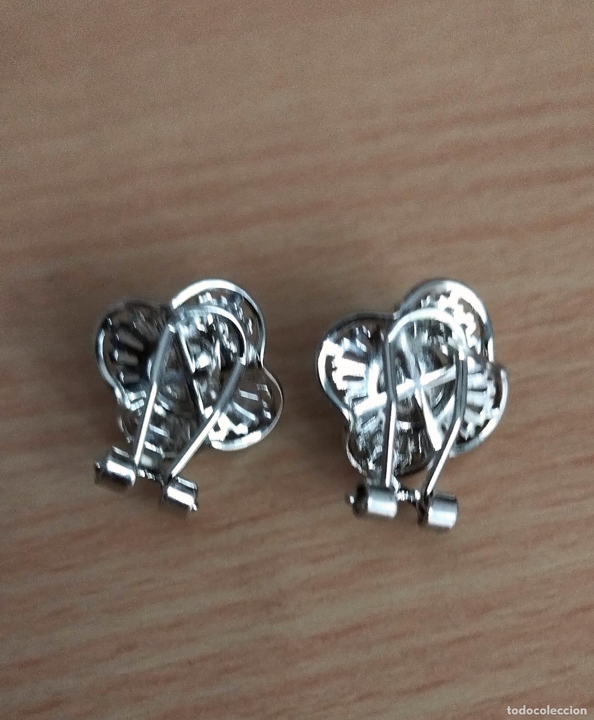 Joyeria: Pendientes plateados con perla, cierre de omega. - Foto 3