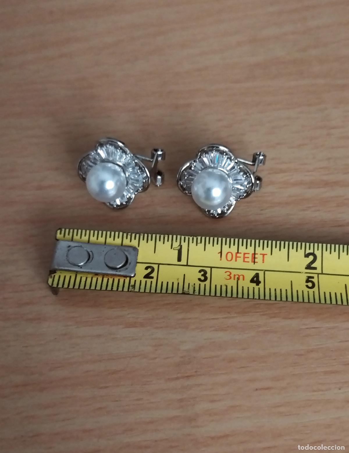 Joyeria: Pendientes plateados con perla, cierre de omega. - Foto 4