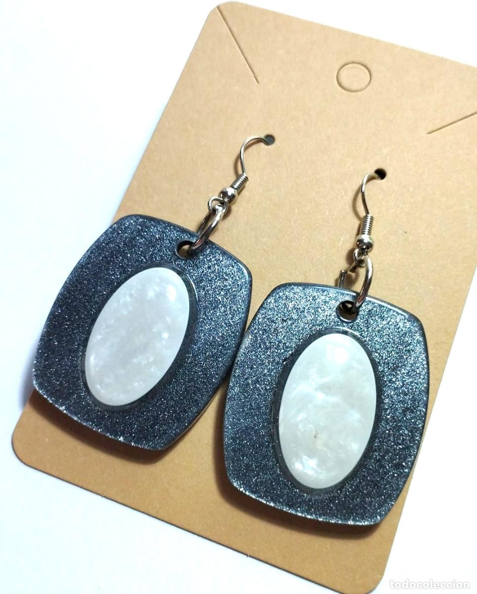 Jewelry: Pendientes vintage color gris plata y blanco nacarado, A&ntilde;os 80's, Nuevos