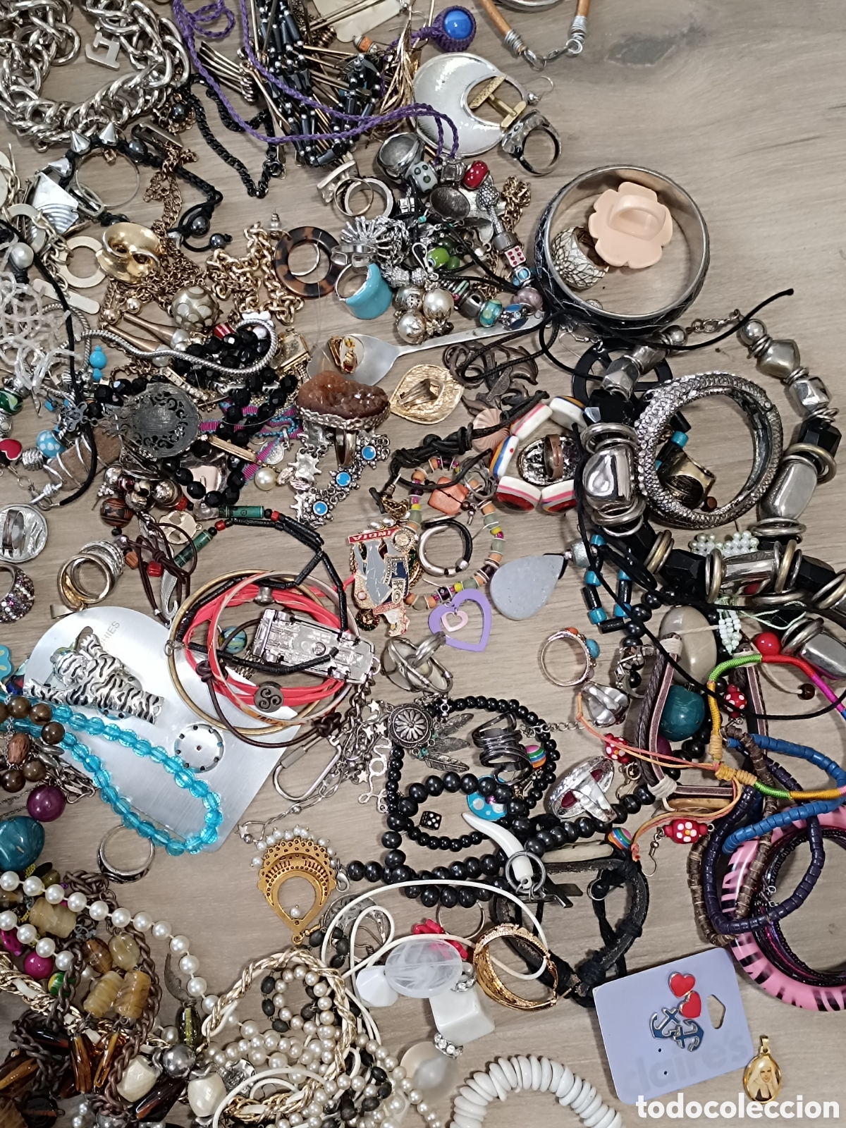 Joyeria: Lote bisuter&iacute;a 14 kilos - Foto 19
