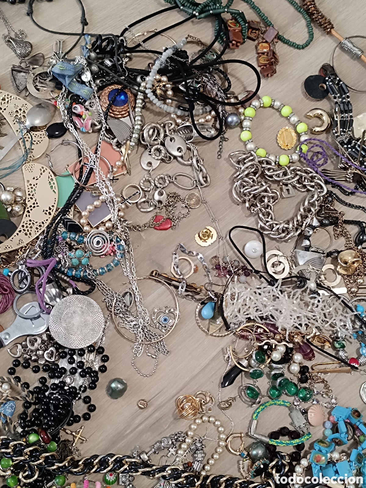 Joyeria: Lote bisuter&iacute;a 14 kilos - Foto 28
