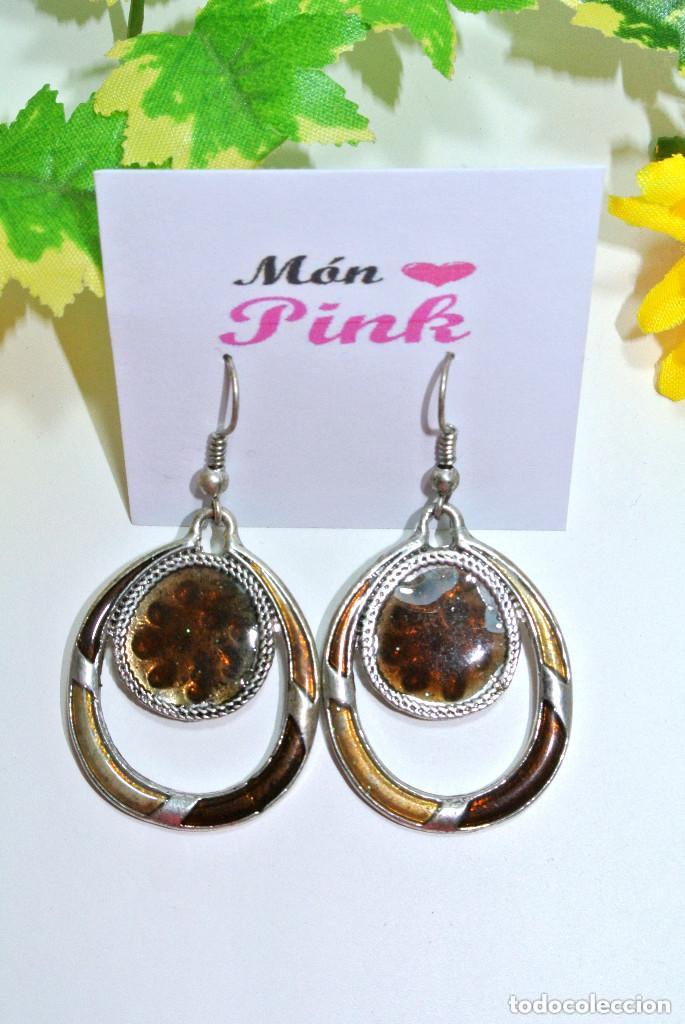 Joyeria: Pendientes color marr&oacute;n y plata, A&ntilde;o 2000, Nuevos - Foto 2