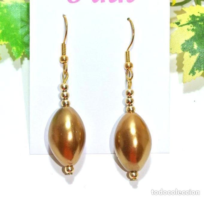 Joyeria: Pendientes largos color oro, A&ntilde;o 2000, Nuevos - Foto 1