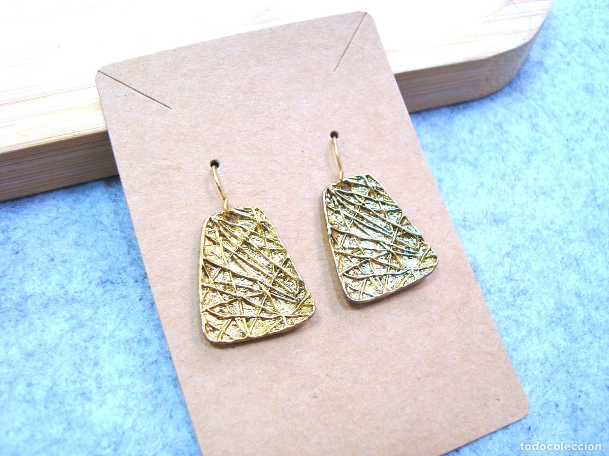 Joyeria: Pendientes color oro, A&ntilde;o 2000, Nuevos - Foto 2