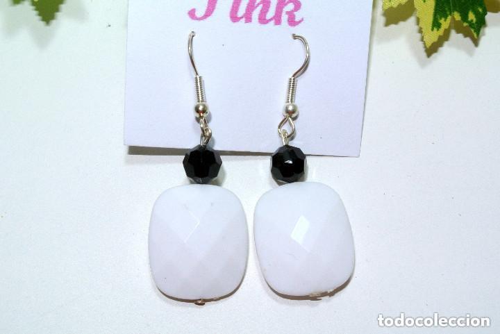 Joyeria: Pendientes color blanco y negro, A&ntilde;o 2000, Nuevos - Foto 1