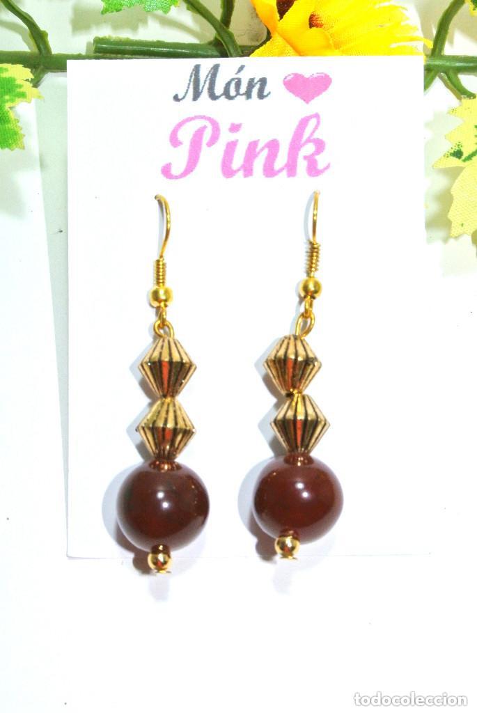 Joyeria: Pendientes color marr&oacute;n y oro, A&ntilde;o 2000, Nuevos - Foto 2