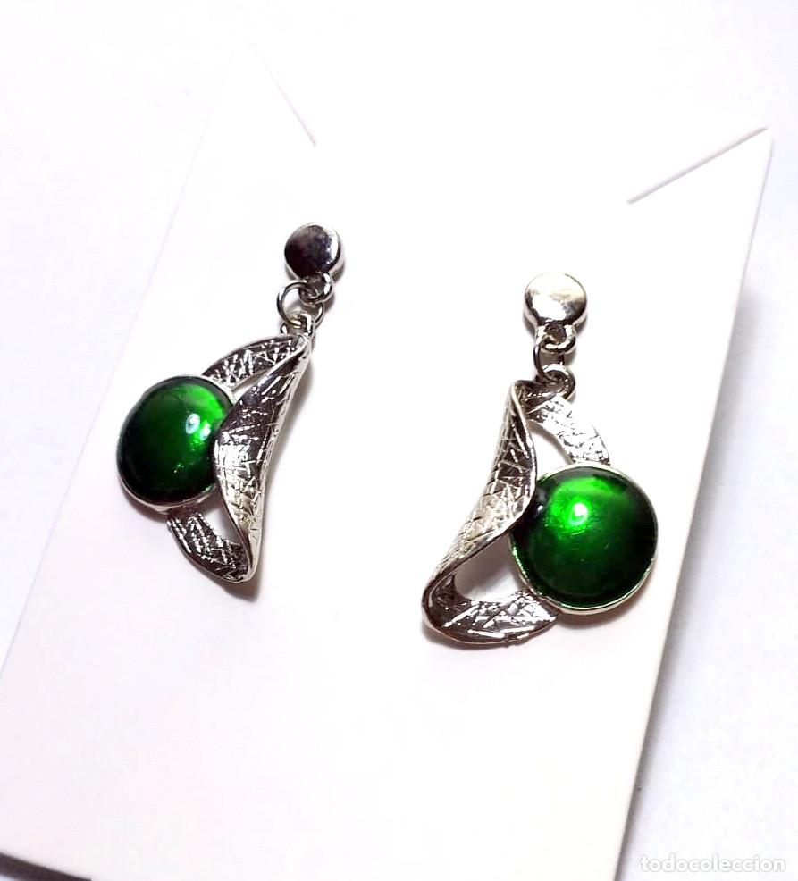 Joyeria: Pendientes color plata y verde, A&ntilde;o 2000, Nuevos - Foto 2