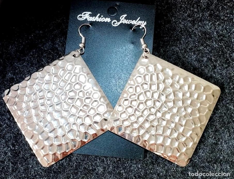 Joyeria: Pendientes largos color plata, A&ntilde;o 2000, Nuevos - Foto 1