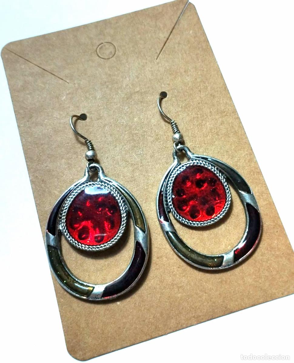 Joyeria: Pendientes color rojo burdeos y plata, A&ntilde;o 2000, Nuevos - Foto 2
