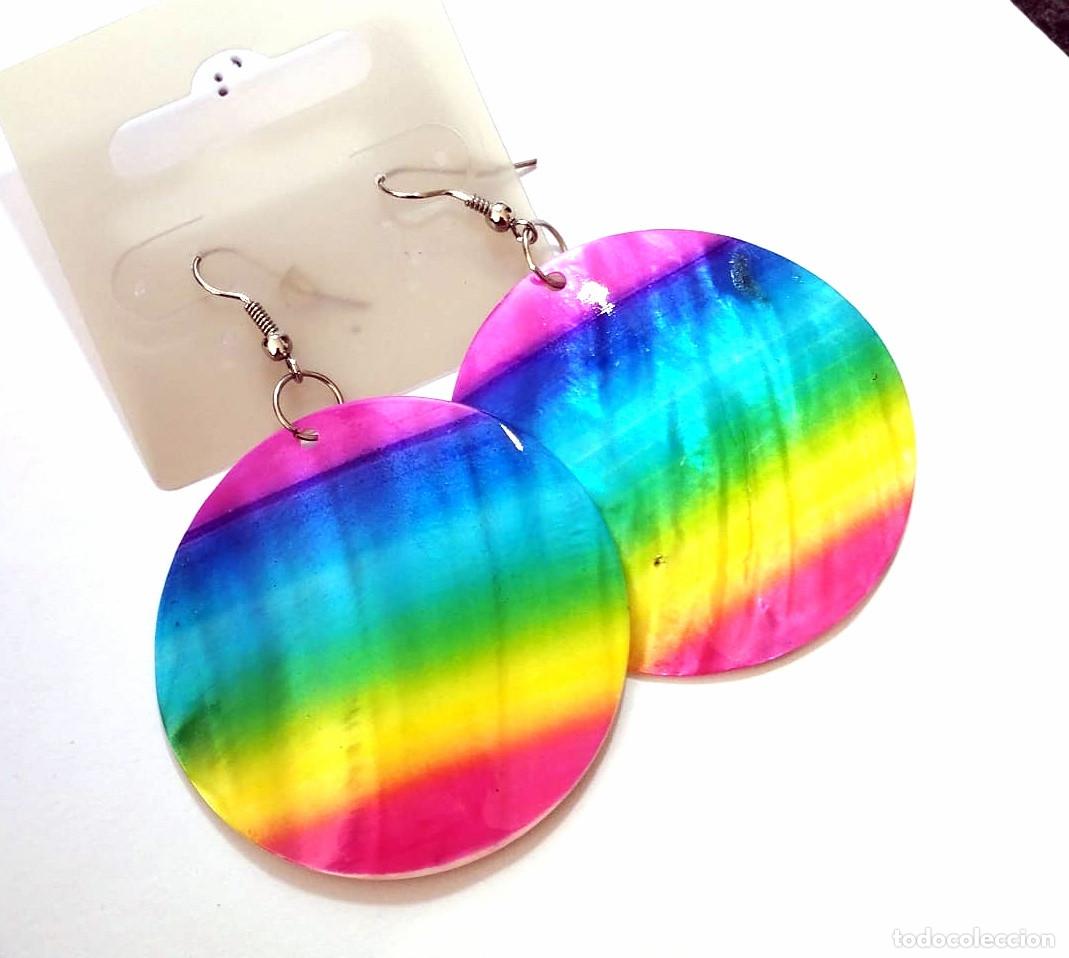 Joyeria: Pendientes largos mexicanos de n&aacute;car multicolor, A&ntilde;o 2000, Nuevos - Foto 1