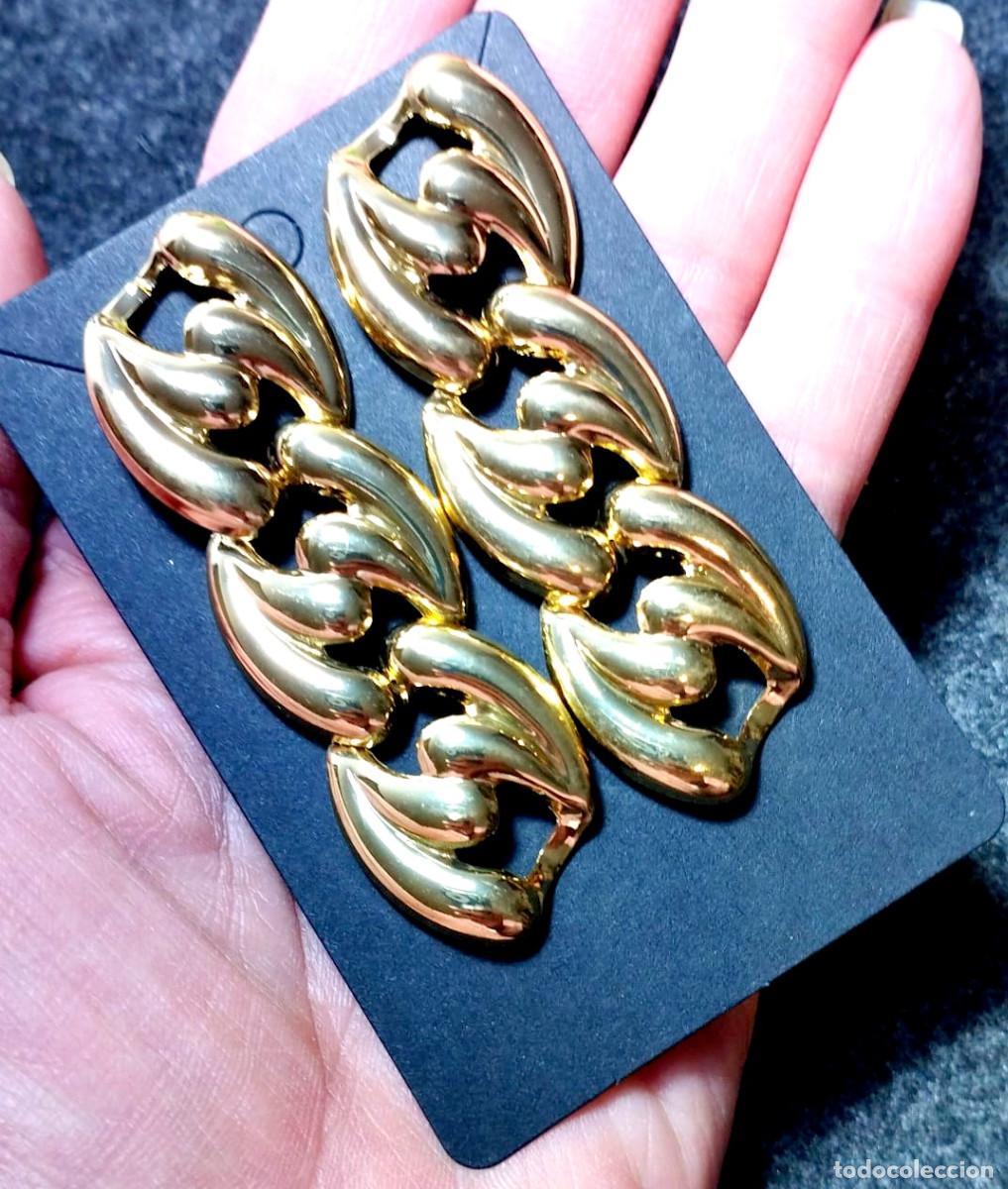 Joyeria: Bellos Pendientes largos color oro, Nuevos - Foto 2