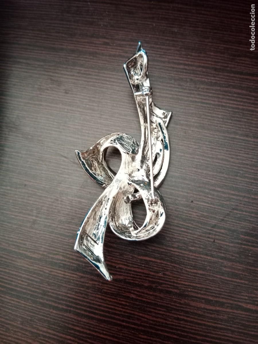 Joyeria: GRAN BROCHE CON CRISTALES CANO - ACCESORIO DE MODA IDEAL - Foto 2