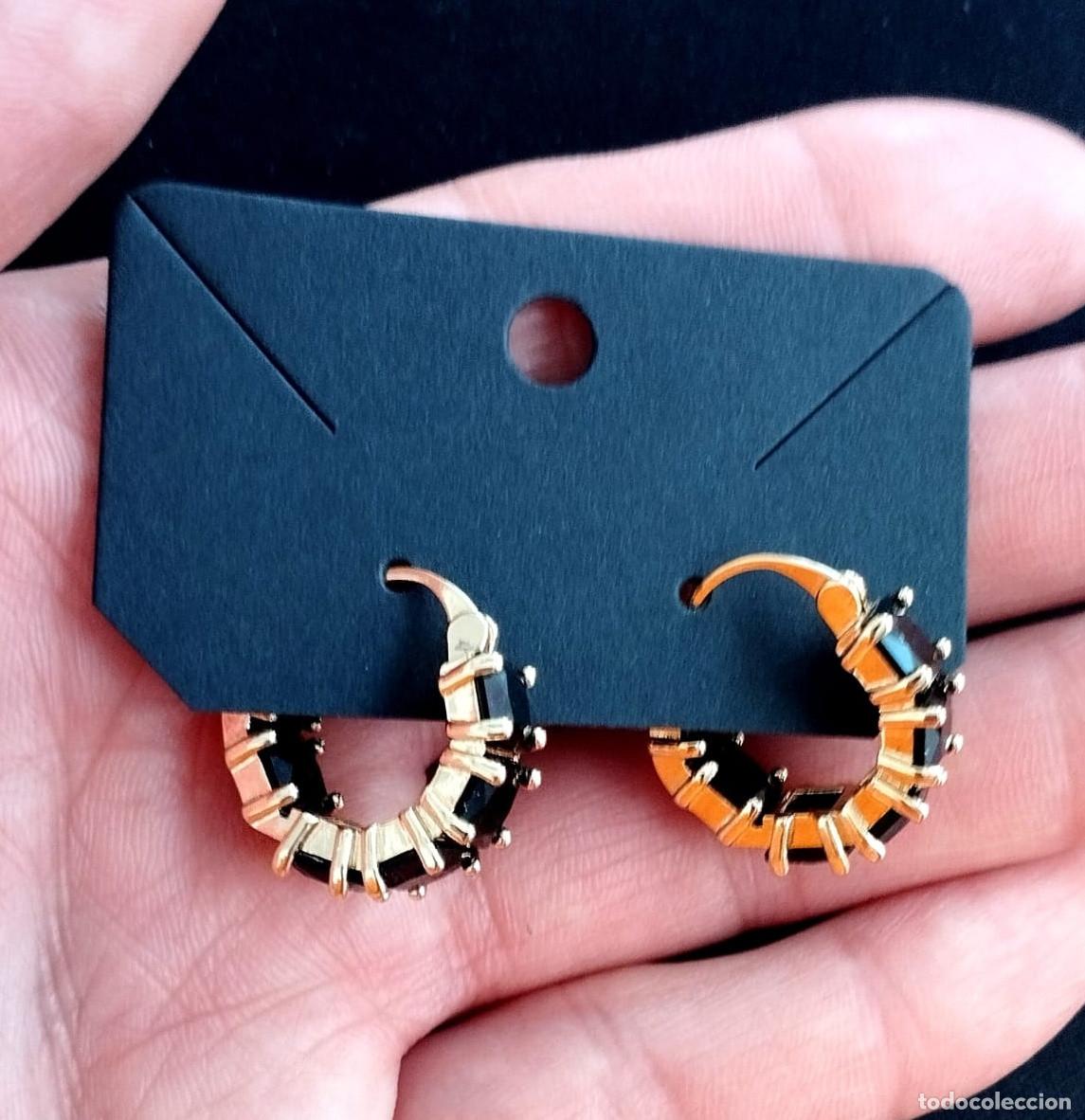 Joyeria: Pendientes color oro con strass negro, Nuevos - Foto 2