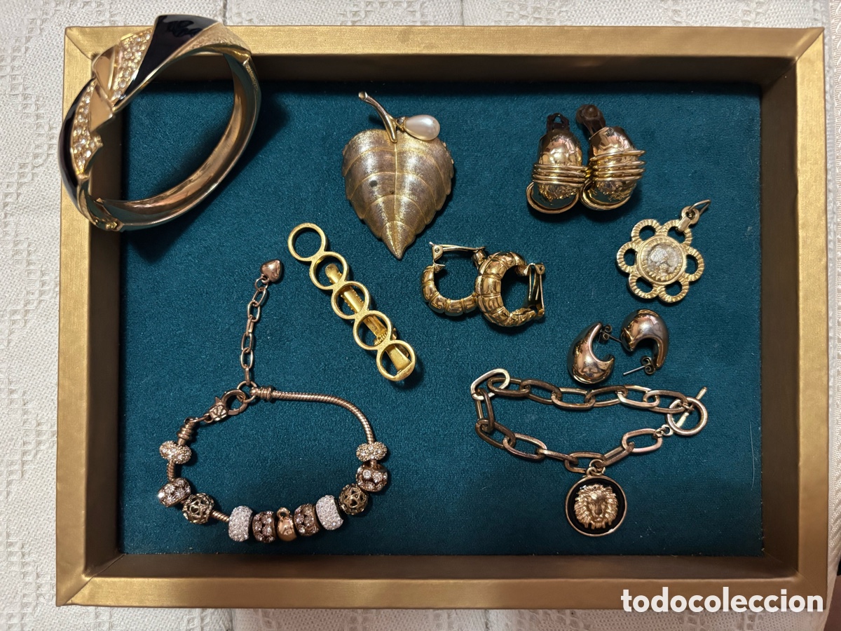 Joyeria: Lote de bisuter&iacute;a dorada - Foto 1