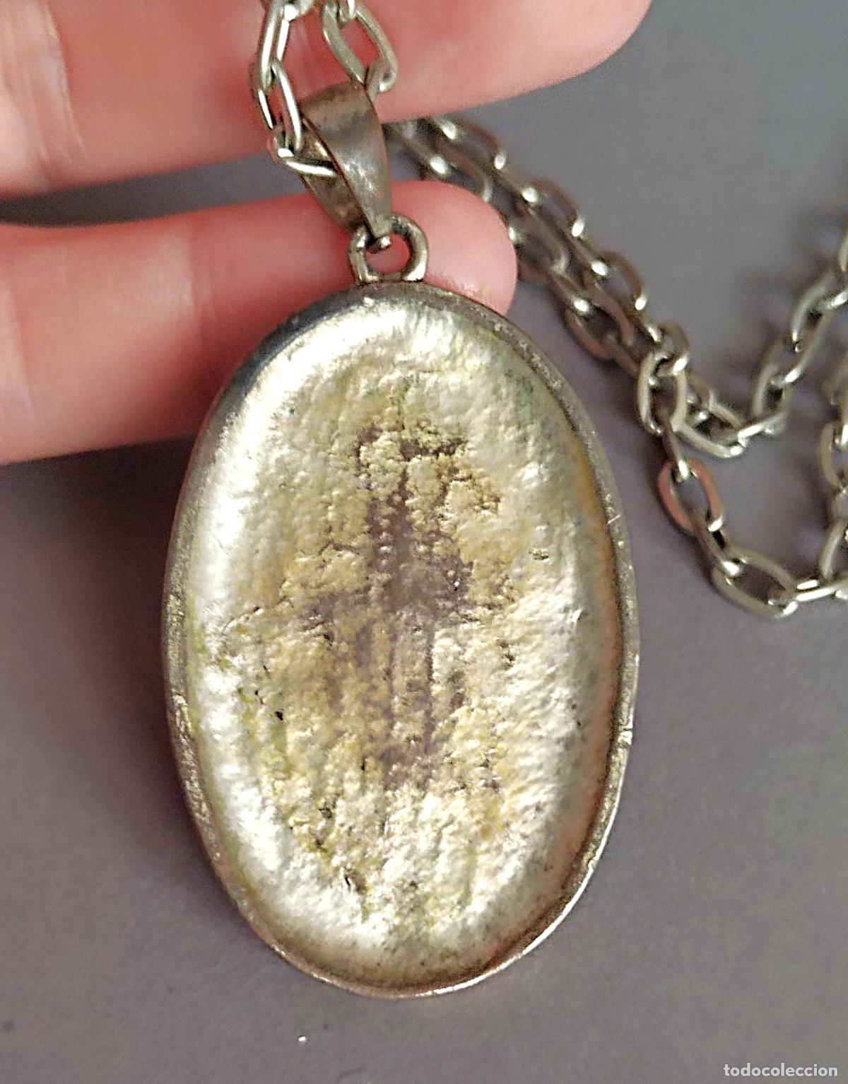Joyeria: Colgante con cadena plateada. - Foto 3