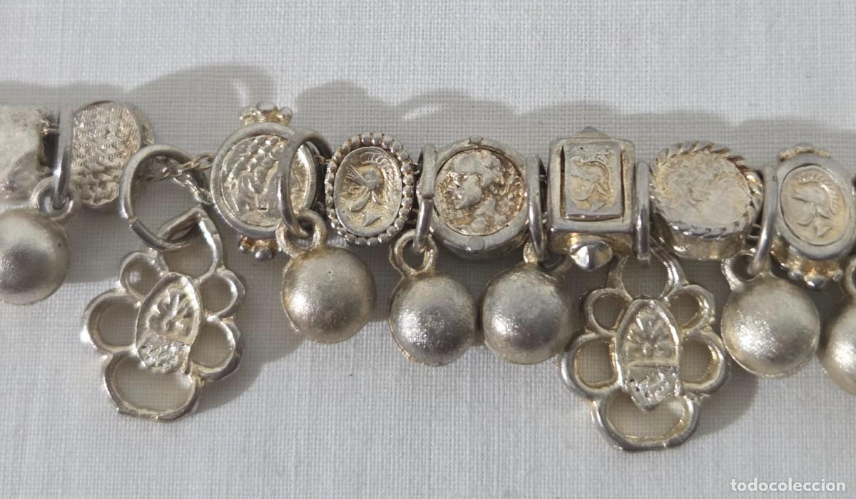 Joyeria: Pulsera de metal plateado - Foto 3