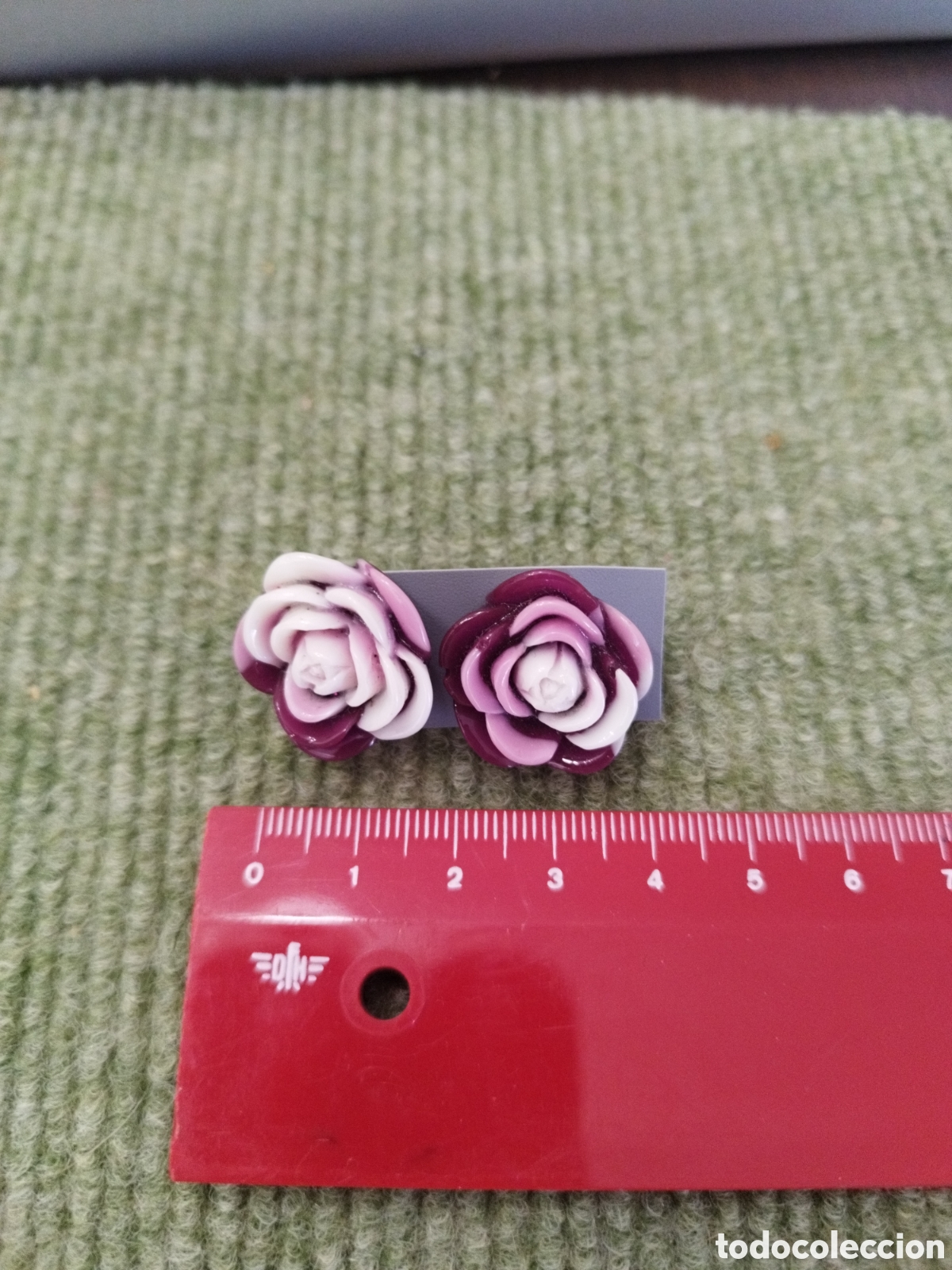 Joyeria: Pendientes bot&oacute;n rosa resina - Foto 2