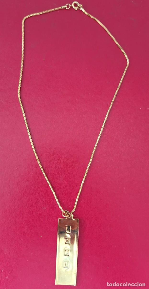 Joyeria: Cadena dorada con colgante rectangular vertical &ndash; Dise&ntilde;o minimalista - Foto 3
