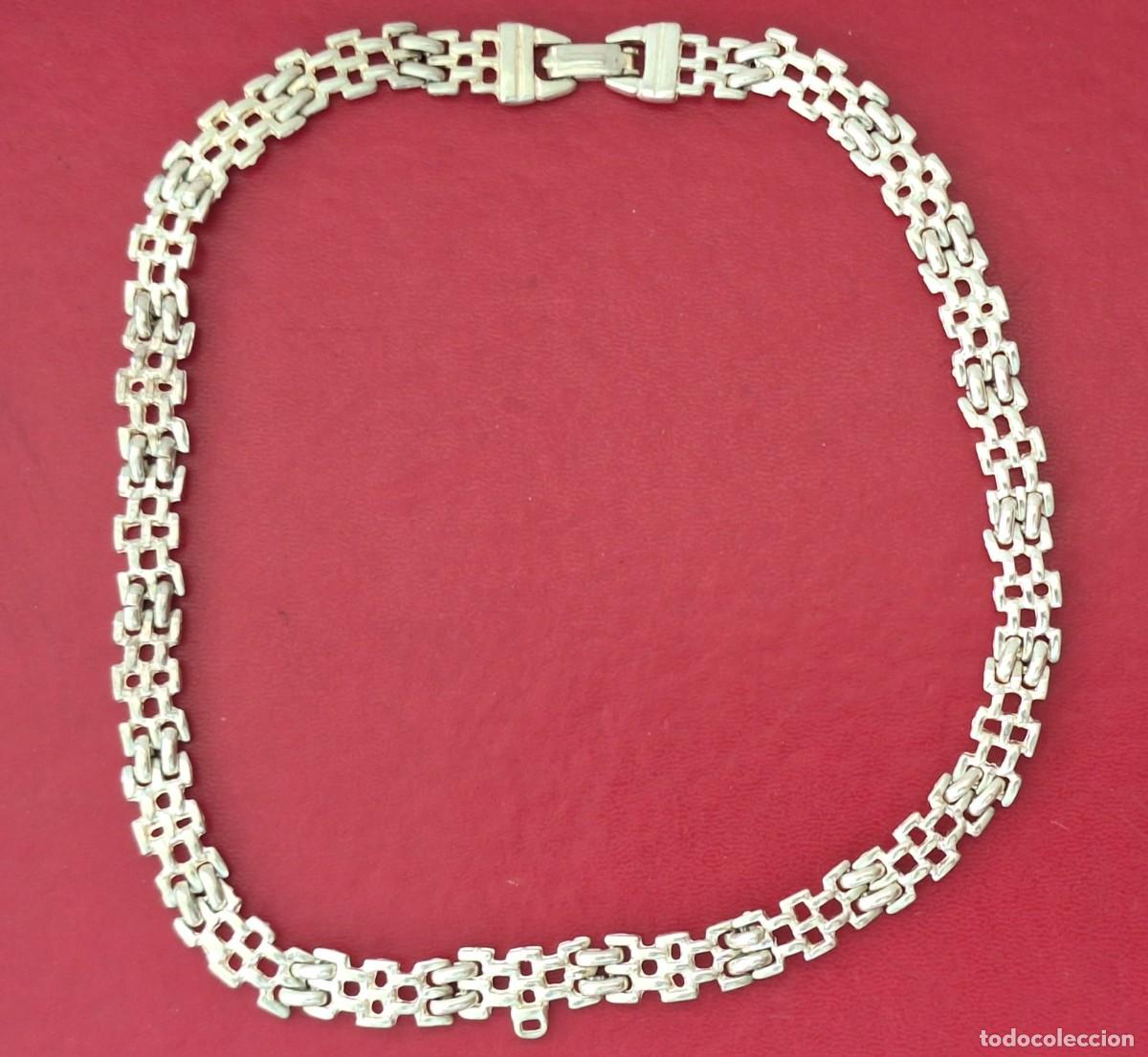 Joyeria: Gargantilla r&iacute;gida plateada estilo retro (largo de 40 cm) - Foto 1