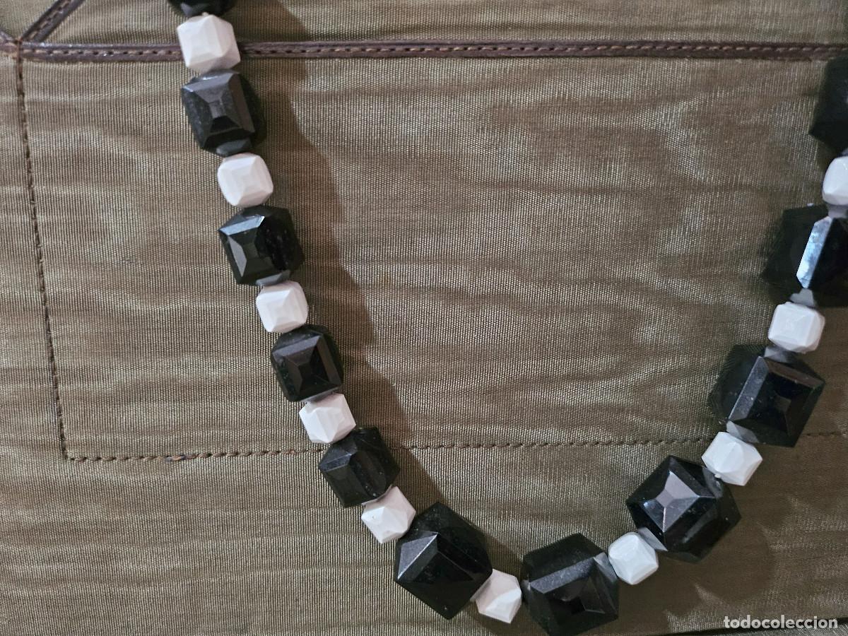 Joyeria: collar de bisuteriia bolas negras y blancas - Foto 2