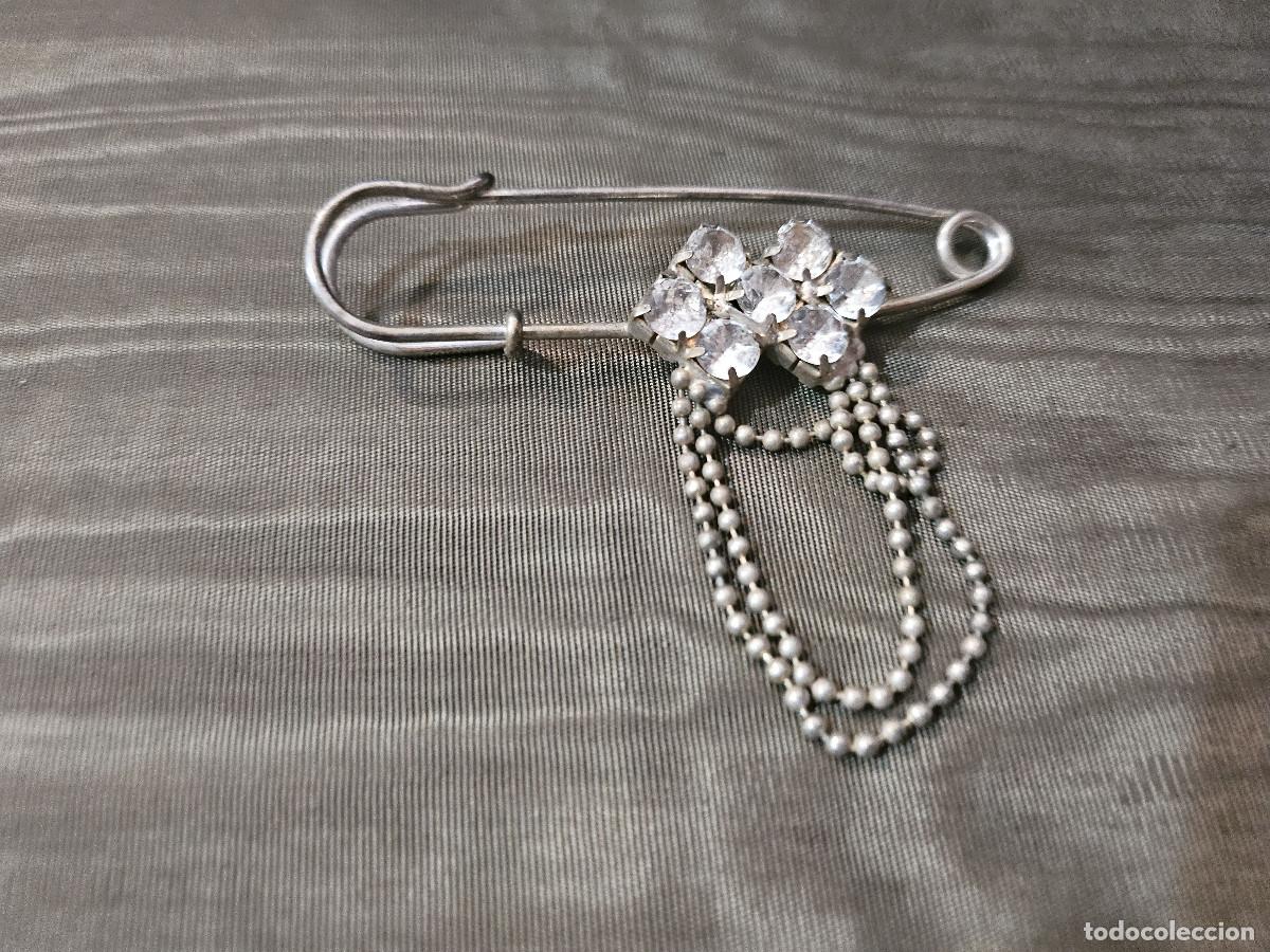 Joyeria: broche plateado y cristales - Foto 1