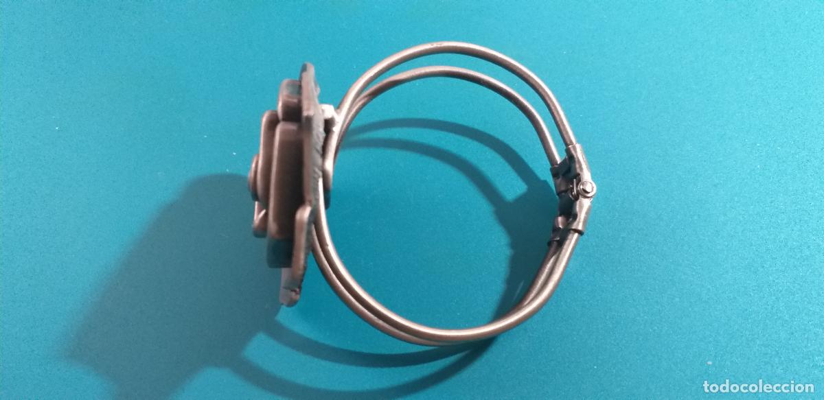 Joyeria: Pulsera con forma de flor. - Foto 2