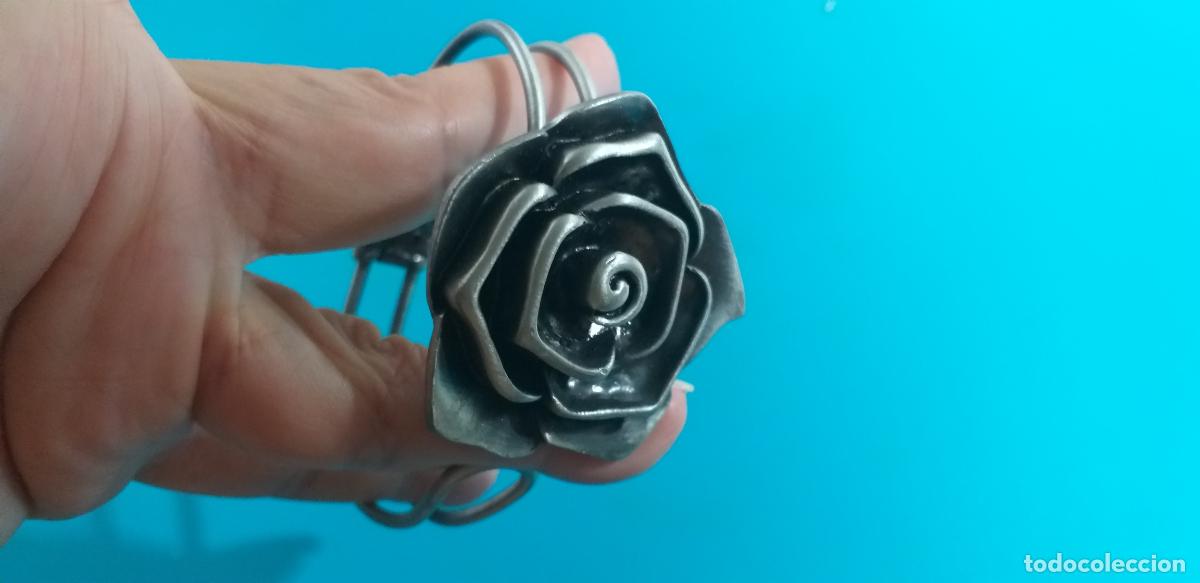 Joyeria: Pulsera con forma de flor. - Foto 5