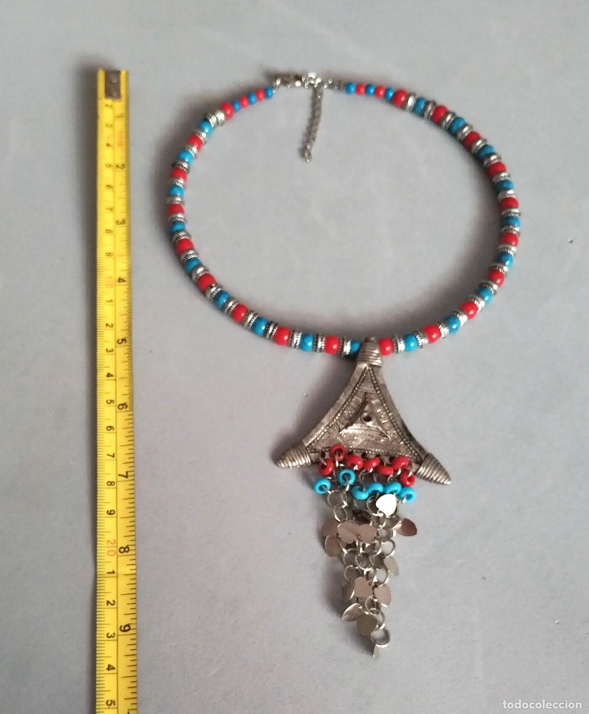 Joyeria: Collar corto, bisuter&iacute;a. - Foto 3
