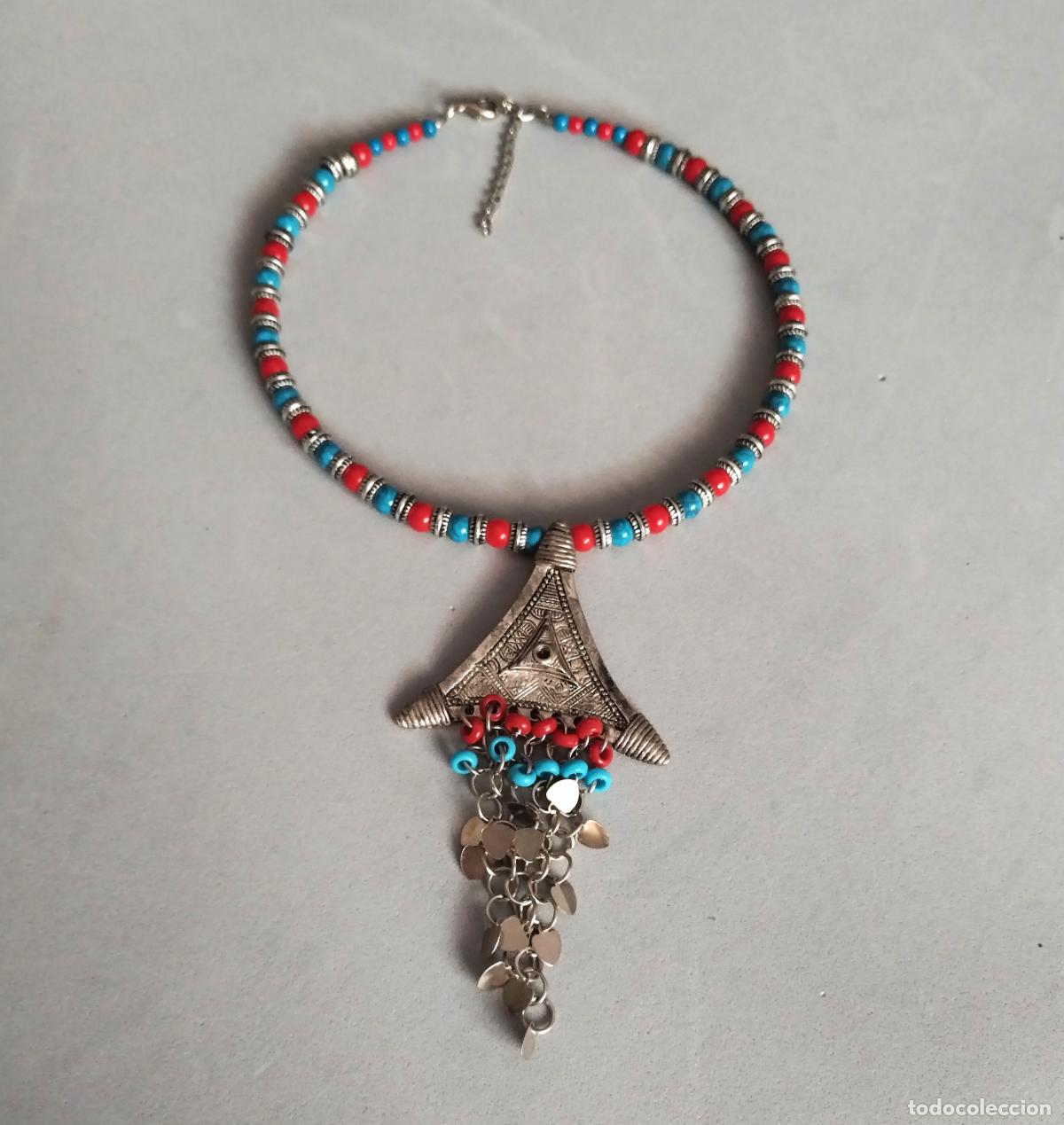 Joyeria: Collar corto, bisuter&iacute;a. - Foto 4