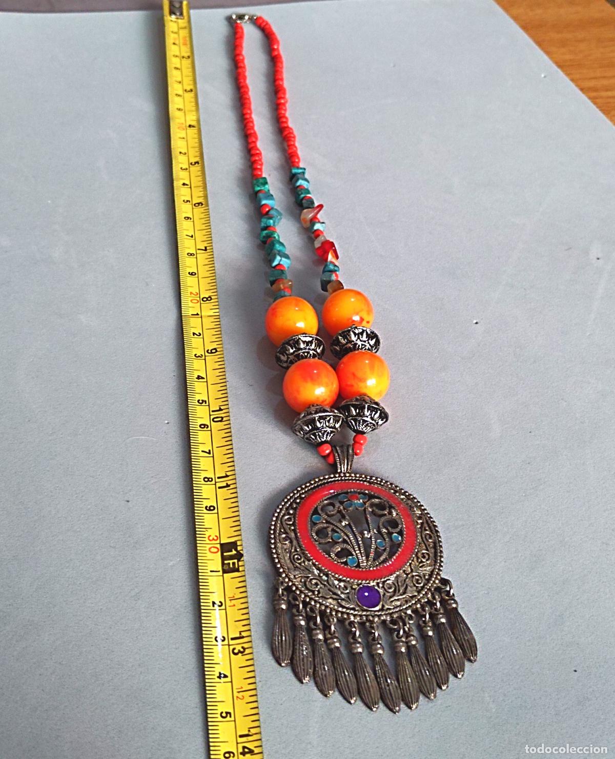 Joyeria: Collar con colgante, bisuter&iacute;a. - Foto 4