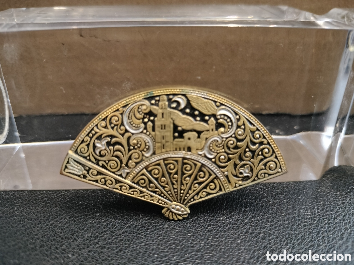 Joyeria: Broche damasquinado en forma de abanico. - Foto 1