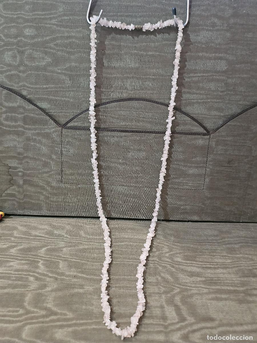 Joyeria: collar de bisuterioa con peque&ntilde;a p&igrave;edras - Foto 1