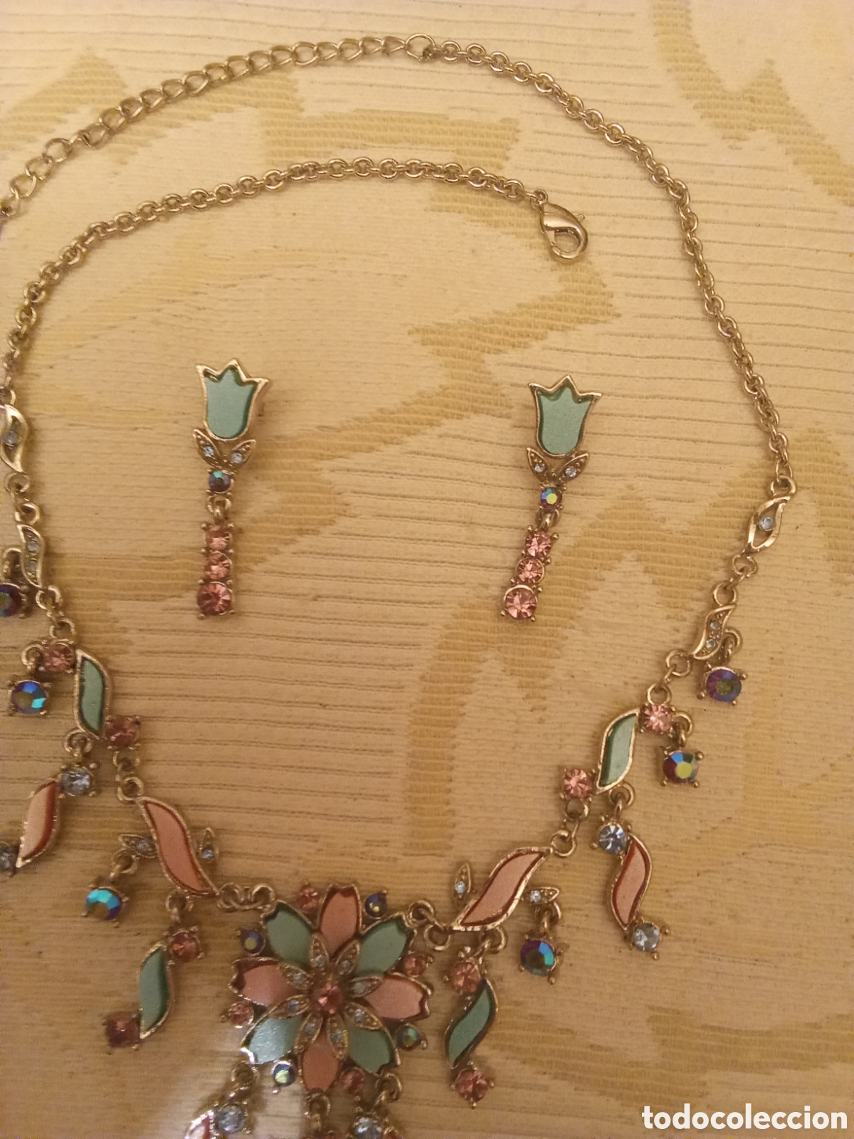 Joyeria: BONITO CONJUNTO DE COLLAR Y PENDIENTES - Foto 2