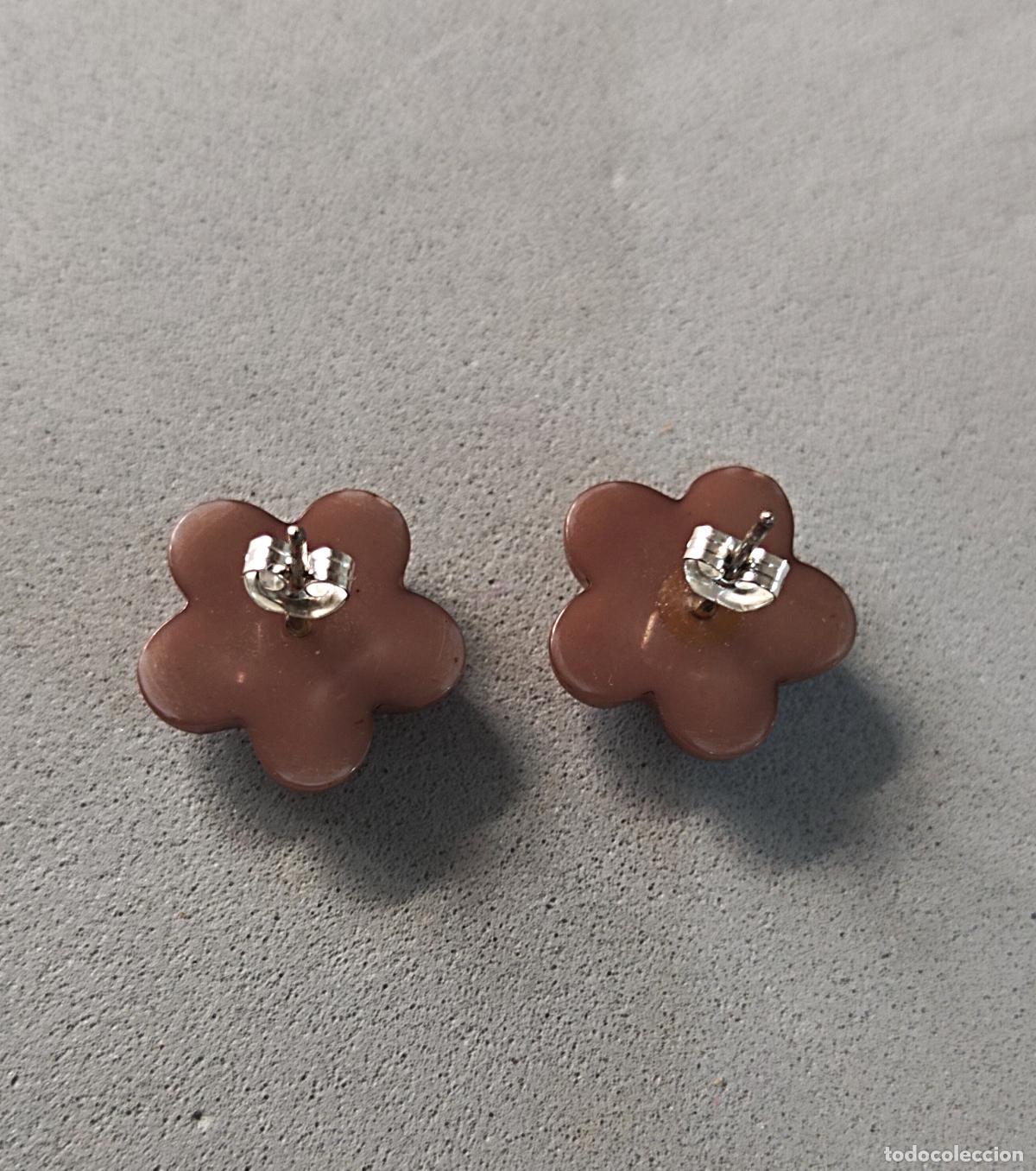 Joyeria: Pendientes de bisuter&iacute;a, forma de flor. - Foto 3