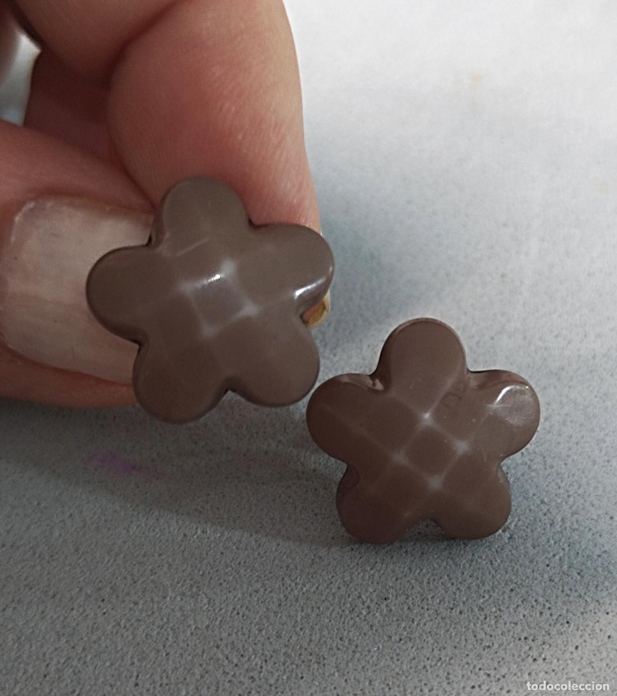 Joyeria: Pendientes de bisuter&iacute;a, forma de flor. - Foto 4
