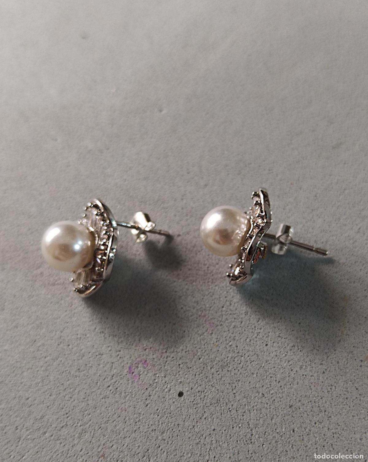 Joyeria: Pendientes plateados con perla, bisuter&iacute;a. - Foto 2
