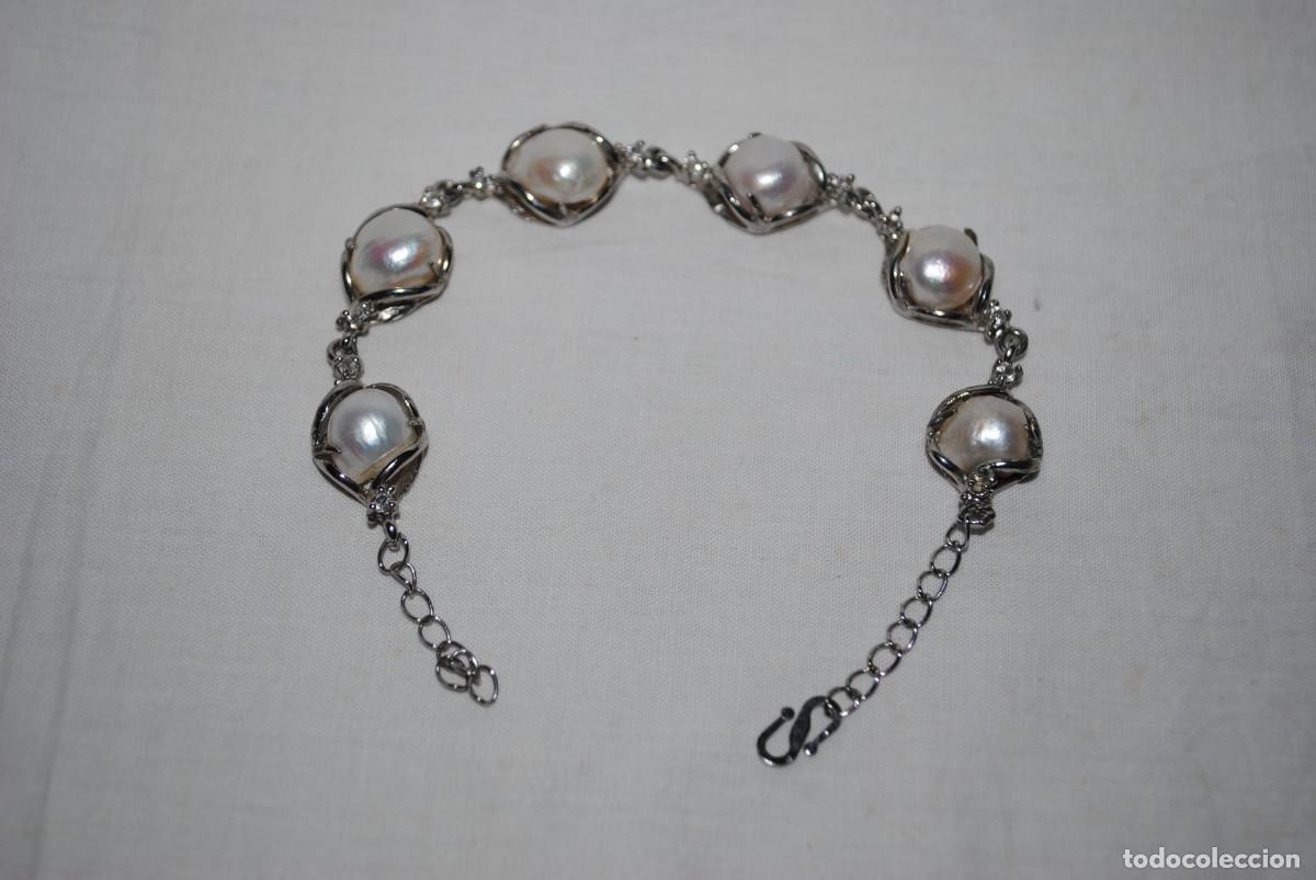 Joyeria: PULSERA PLATEADA CON PERLAS Y BRILLANTITOS . - Foto 1