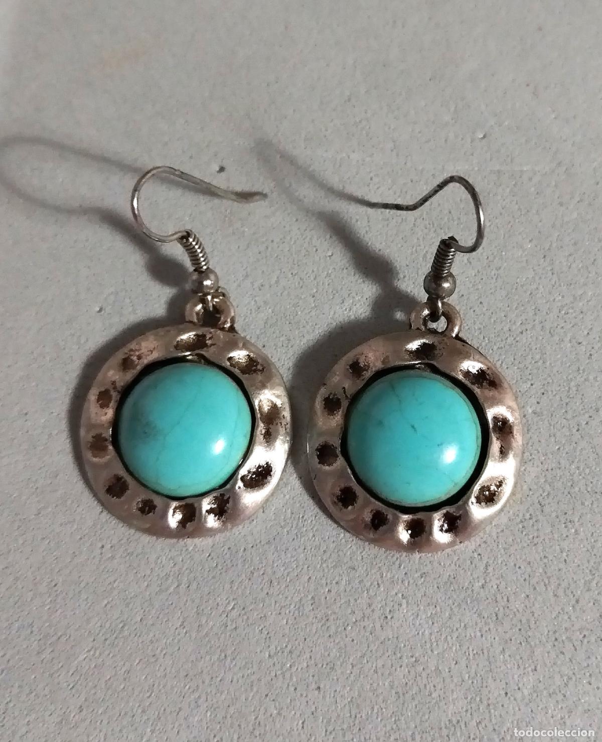 Joyeria: Pendientes plateados con piedra azul. - Foto 1