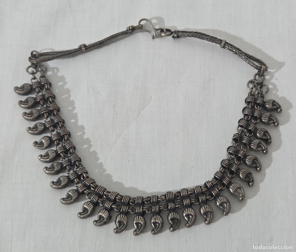 Joyeria: Collar gargantilla de metal blanco - Foto 5